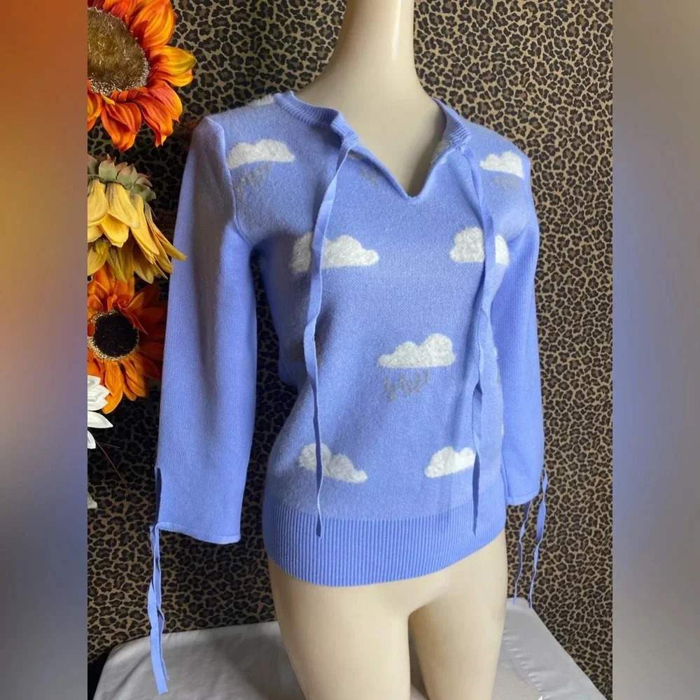 🦋B2G1🦋UNIQUE VINTAGE Cloud Print Swoosie Sweater NWT | X-SMALL | - Picture 3 of 10